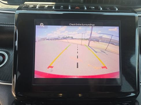 Used 2024 Jeep Grand Cherokee Laredo RWD image 24