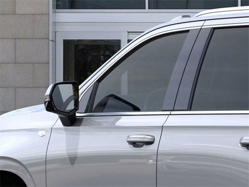 New 2026 Cadillac Escalade Luxury w/ LPO, Radiant Package image 12