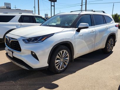 Used 2020 Toyota Highlander Limited Platinum