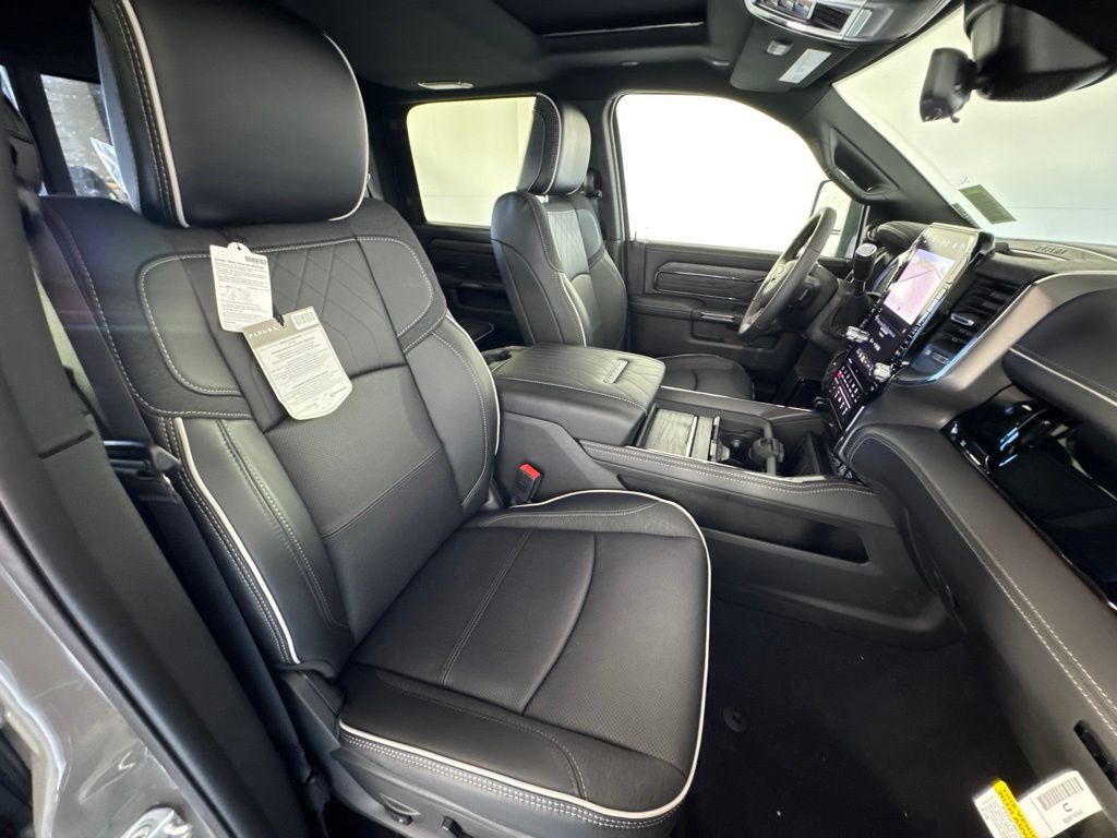 New 2027 RAM 2500 Limited AWD/4WD image 35