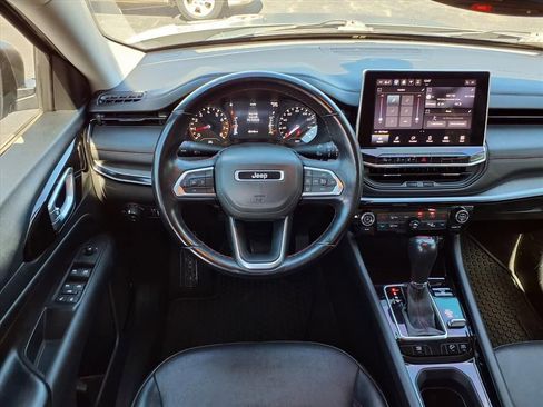 Used 2022 Jeep Compass Trailhawk w/ Trailhawk Convenience Group image 13