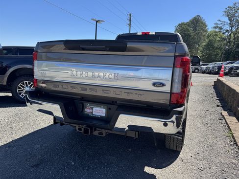Used 2019 Ford F250 King Ranch w/ King Ranch Ultimate Package AWD/4WD image 8