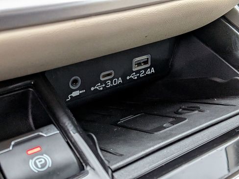 Certified 2024 Subaru Legacy Limited image 22