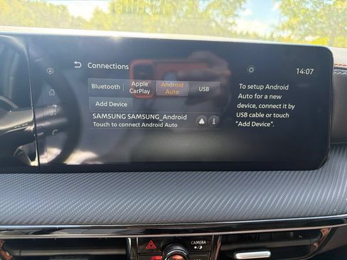 Used 2025 Nissan Kicks SR AWD/4WD image 11