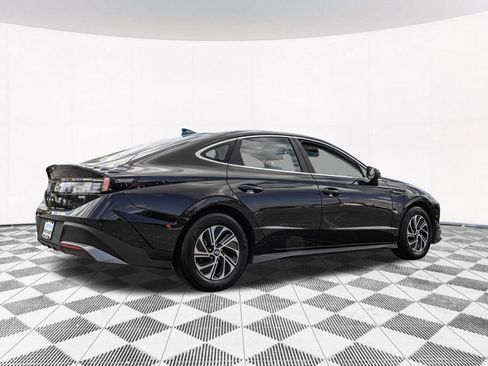 Certified 2026 Hyundai Sonata Blue FWD image 10