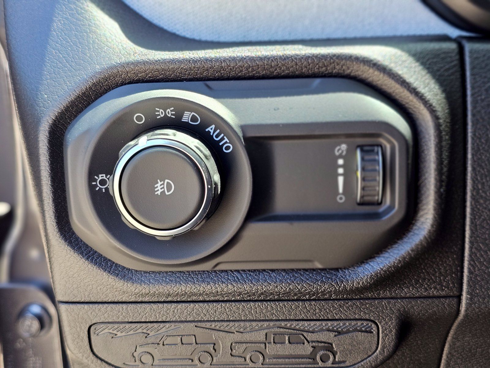 New 2026 Jeep Wrangler Unlimited Sport AWD/4WD image 19