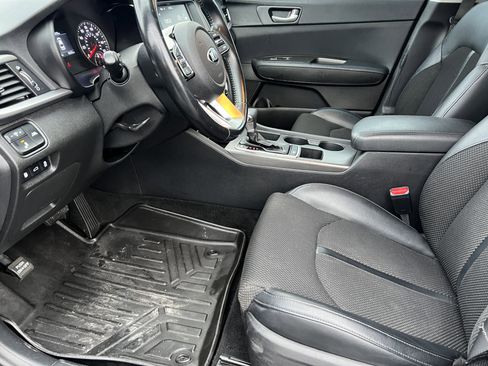 Used 2019 Kia Optima S image 14