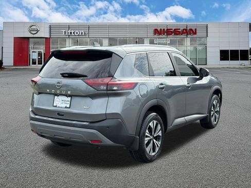 Used 2023 Nissan Rogue SV w/ SV Premium B Package FWD image 7