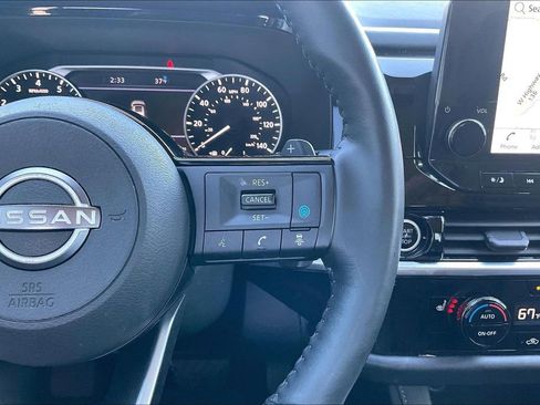 Used 2023 Nissan Pathfinder SL w/ SL Premium Package image 12