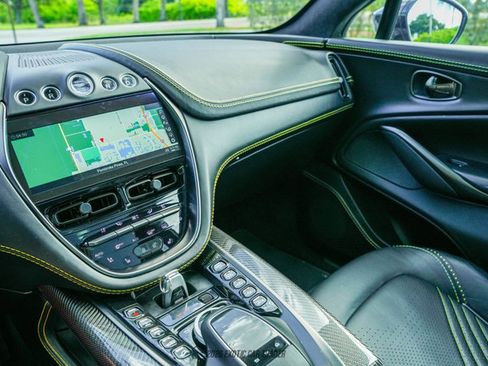 Used 2021 Aston Martin DBX AWD/4WD image 63