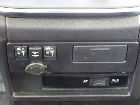 Certified 2018 Toyota Sienna Limited Premium image 35