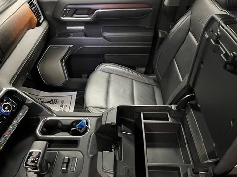 Used 2024 GMC Sierra 1500 Denali w/ Denali Reserve Package AWD/4WD image 39