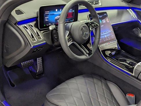 New 2025 Mercedes-Benz S 580 4MATIC Sedan image 10