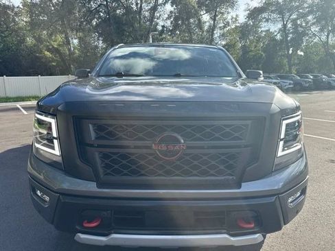 Used 2023 Nissan Titan PRO-4X w/ Pro-4x Convenience Package AWD/4WD image 7