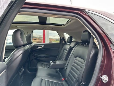 Used 2023 Ford Edge SEL w/ Convenience Package AWD/4WD image 9