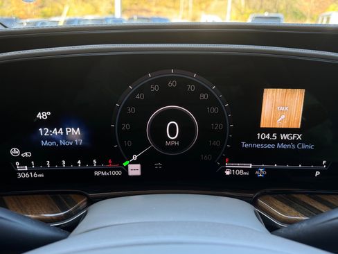 Used 2022 Cadillac Escalade Sport Platinum w/ LPO, ONYX Package image 79