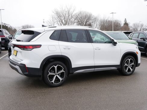 New 2026 Volkswagen Tiguan SE image 2