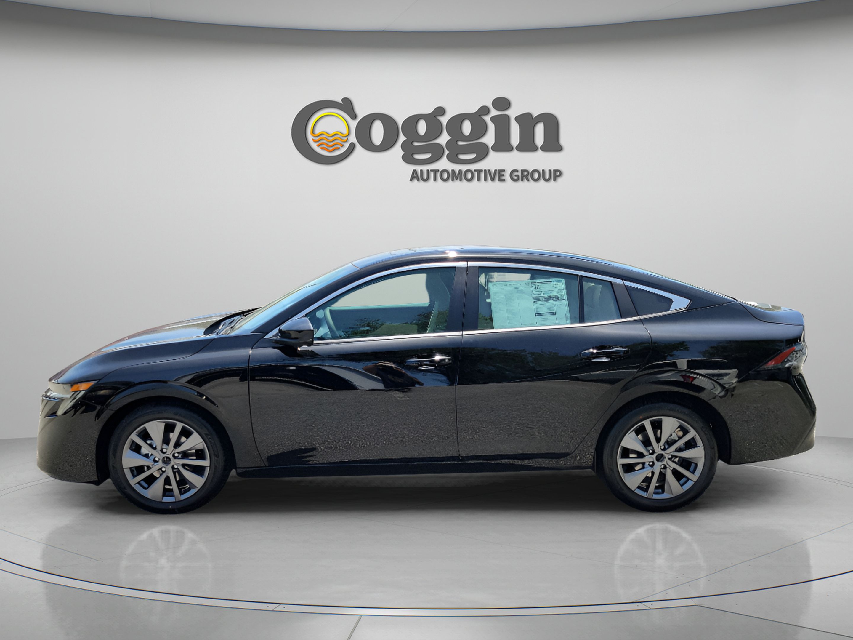 Used 2026 Nissan Sentra SL w/ Floor Mat Package FWD image 2