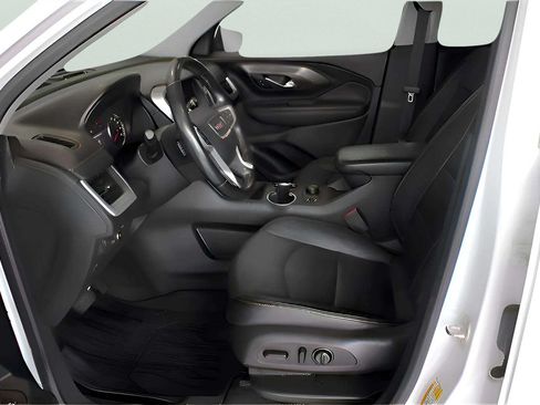 Used 2021 GMC Terrain SLT w/ LPO, Floor Liner Package FWD image 17
