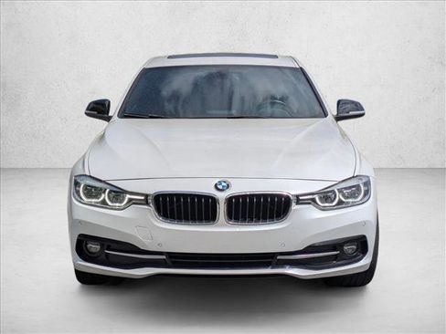Used 2017 BMW 330i Sedan image 2
