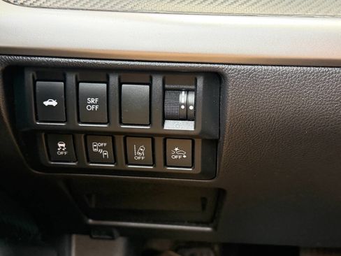 Used 2015 Subaru Legacy 3.6R Limited image 35