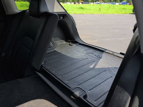 Used 2025 Honda HR-V EX-L image 30