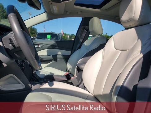 Used 2013 Dodge Dart Limited w/ Technology Group FWD image 8