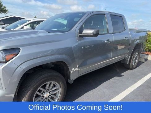 Used 2026 Chevrolet Colorado LT RWD image 4