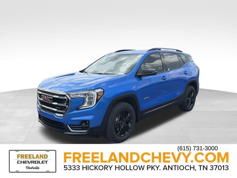 Used 2024 GMC Terrain AT4 AWD/4WD image 7