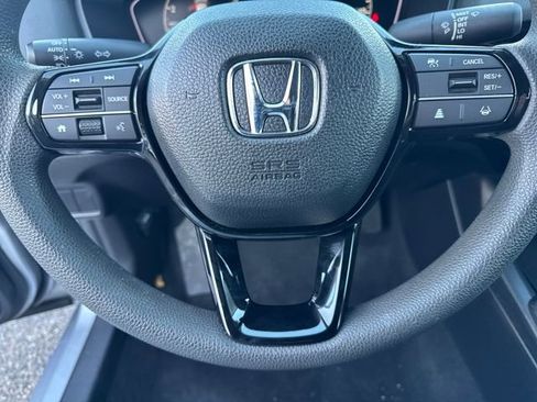 Used 2023 Honda Civic LX image 7