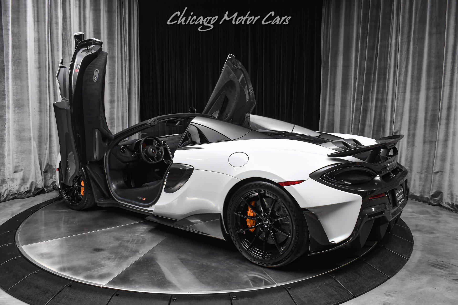 Used 2020 McLaren 600LT Spider RWD image 41