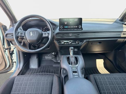 Used 2024 Honda HR-V Sport image 18