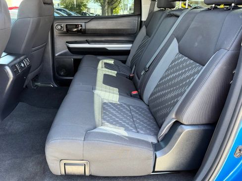 Used 2018 Toyota Tundra SR5 w/ SR5 Upgrade Package RWD image 31