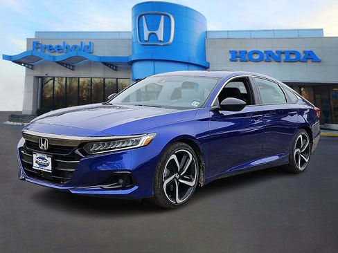 Used 2022 Honda Accord Sport image 3