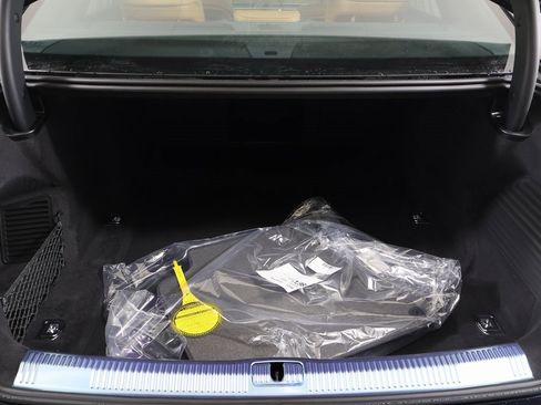 New 2026 Audi A8 L 3.0T image 14