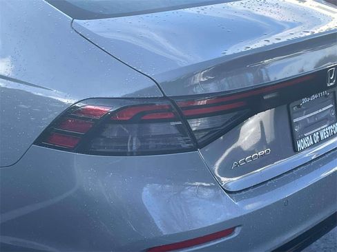 Certified 2024 Honda Accord Touring image 9