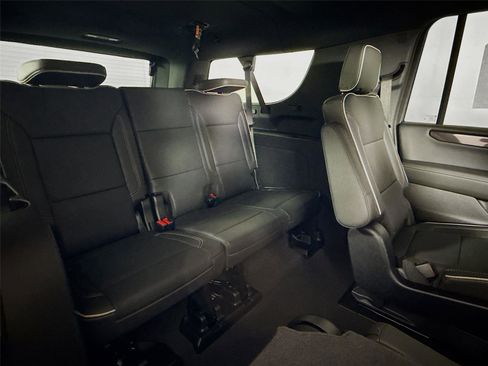New 2026 GMC Yukon XL Elevation AWD/4WD image 21