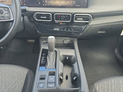 New 2026 Nissan Sentra SV FWD image 3