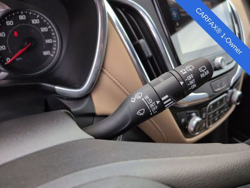 Used 2024 Chevrolet Equinox Premier image 31