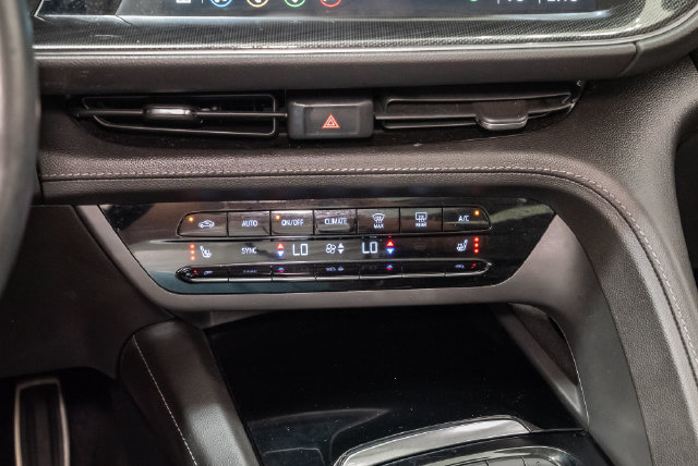 Used 2023 Buick Envision Essence w/ Sport Touring Package FWD image 23
