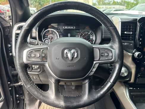 Used 2019 RAM 1500 Laramie AWD/4WD image 19