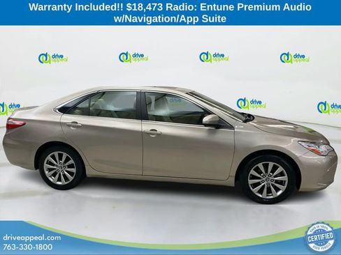 Used 2015 Toyota Camry XSE image 4