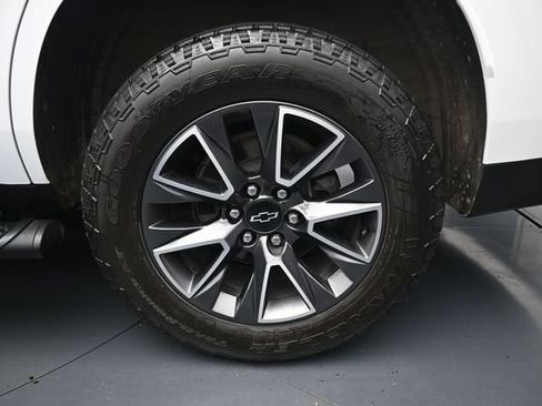 Used 2021 Chevrolet Tahoe Z71 AWD/4WD image 11