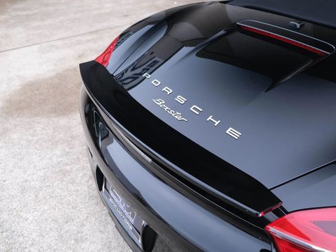 Used 2016 Porsche Boxster image 38