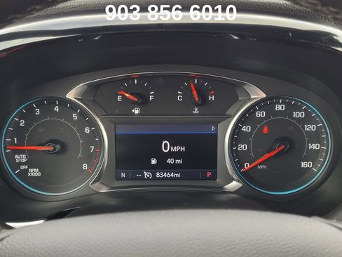 Used 2023 Chevrolet Traverse LT w/ Rear Camera Mirror Package image 10