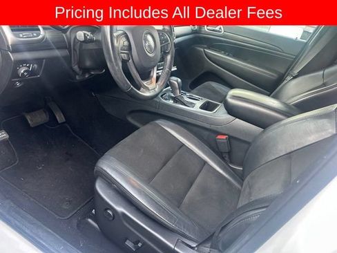 Used 2019 Jeep Grand Cherokee Altitude AWD/4WD image 7