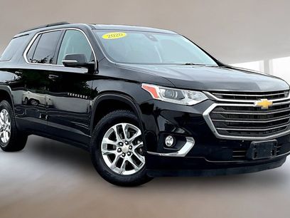 Used 2020 Chevrolet Traverse LT w/ Driver Confidence II Package