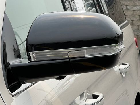 Used 2024 Lincoln Navigator L Reserve AWD/4WD image 40