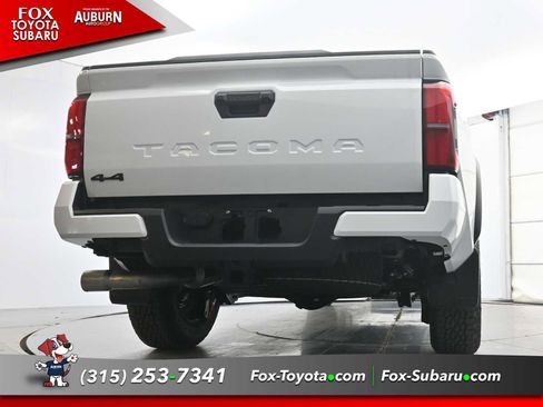 New 2025 Toyota Tacoma TRD Off-Road image 17