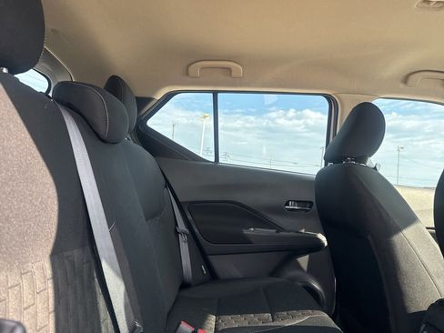 Certified 2024 Nissan Kicks SV FWD image 30